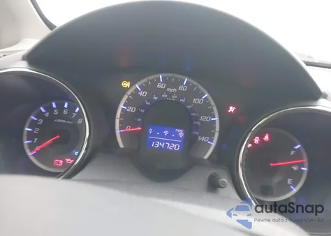 2013 Honda Fit Sport z USA, uszkodzony, nr VIN JHMGE8H58DC011667